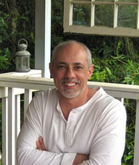 Aron Hart, Photo